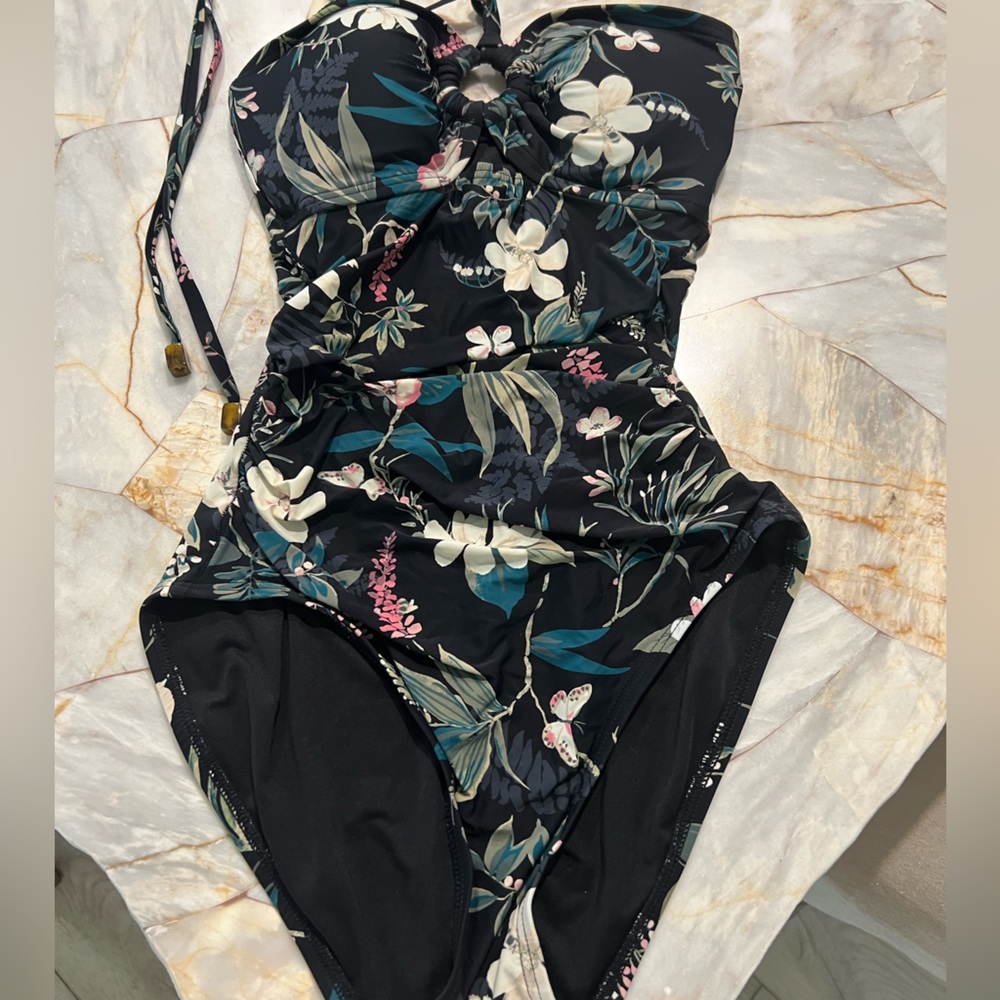 Kate Spade size small. Black botanical print